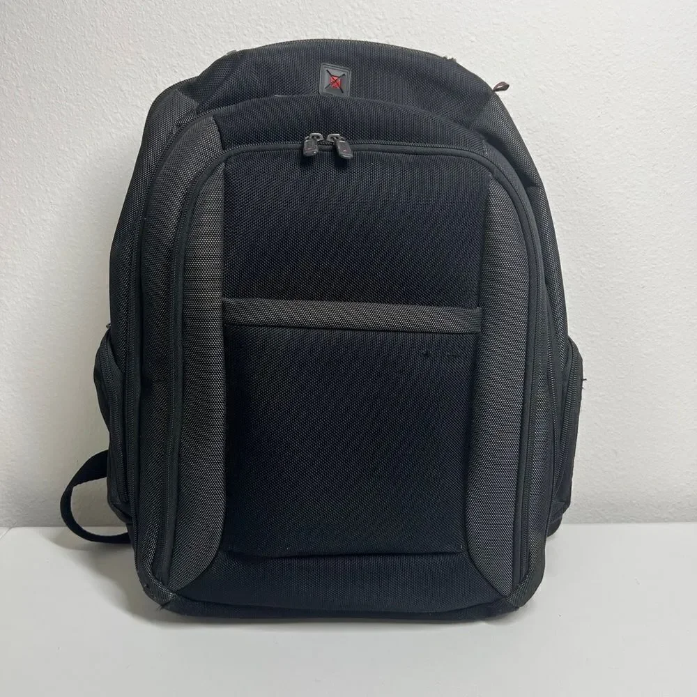 Solo Metropolitan 17